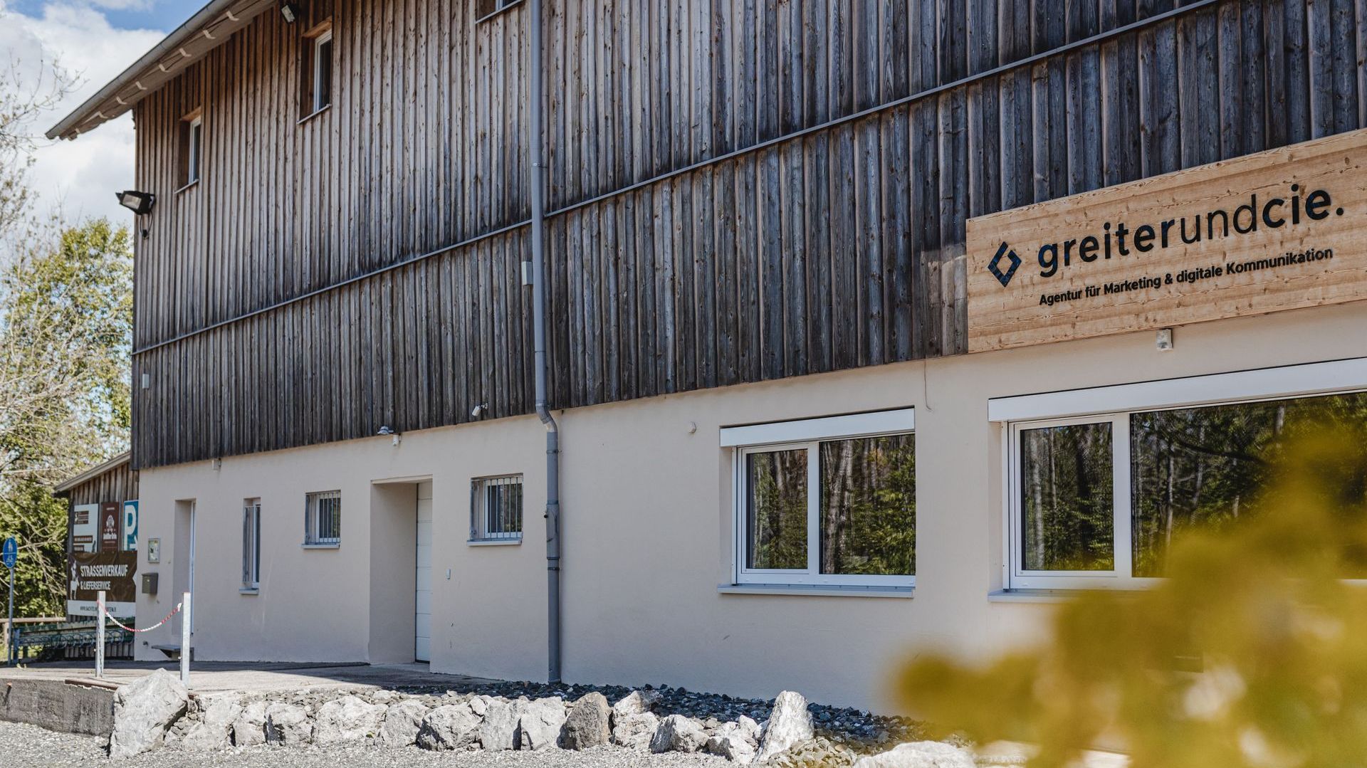 Außenansicht Bachtelweiher Lager